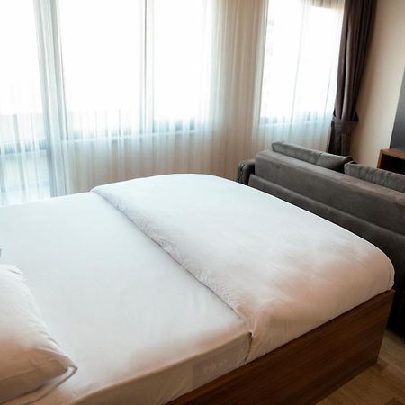 F & B Suite 이스탄불 외부 사진